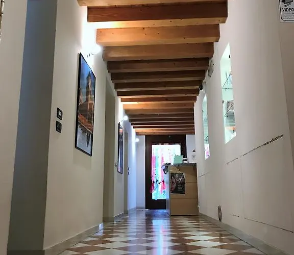 Delizia Estense * فيرّارا